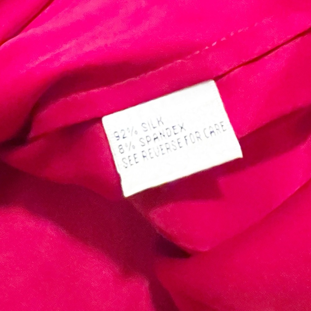 Talbots 100% Silk Vibrant V-Neck Red Blouse with ruched collar long sleeves. 10 - Picture 13 of 14
